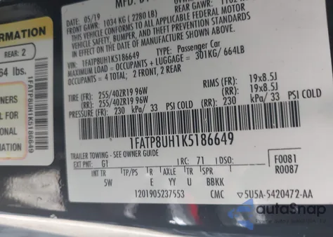 2019 Ford Mustang Ecoboost Premium z USA, uszkodzony, nr VIN 1FATP8UH1K5186649